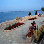 Lolo Διαμέρισμα