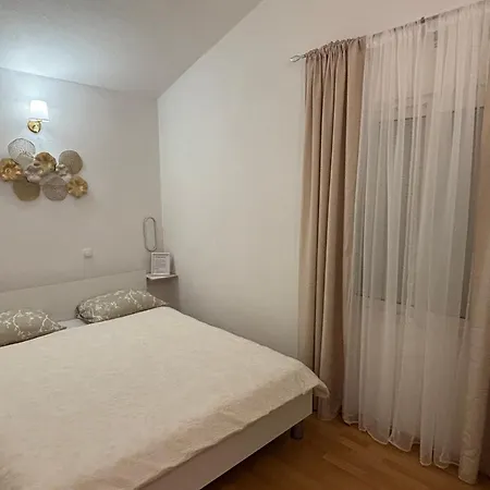 Apartament Lolo