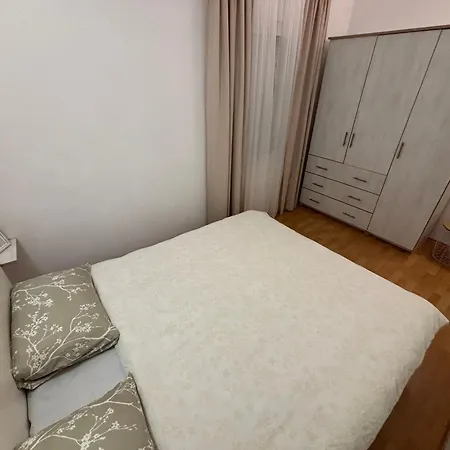 Lolo Apartament Privlaka (Zadar)