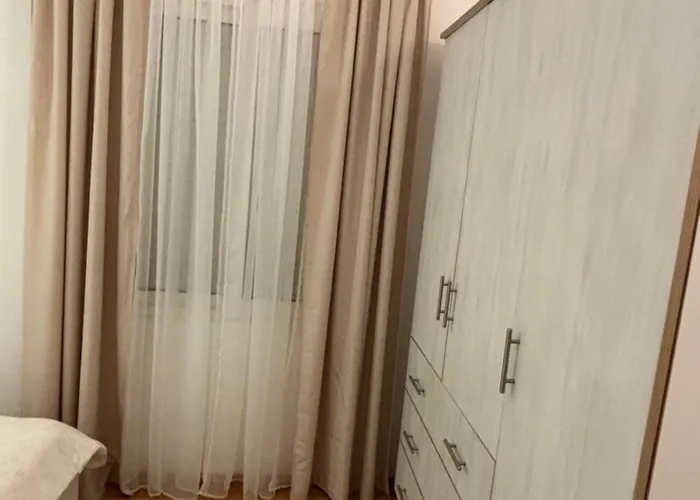 Apartament Lolo *