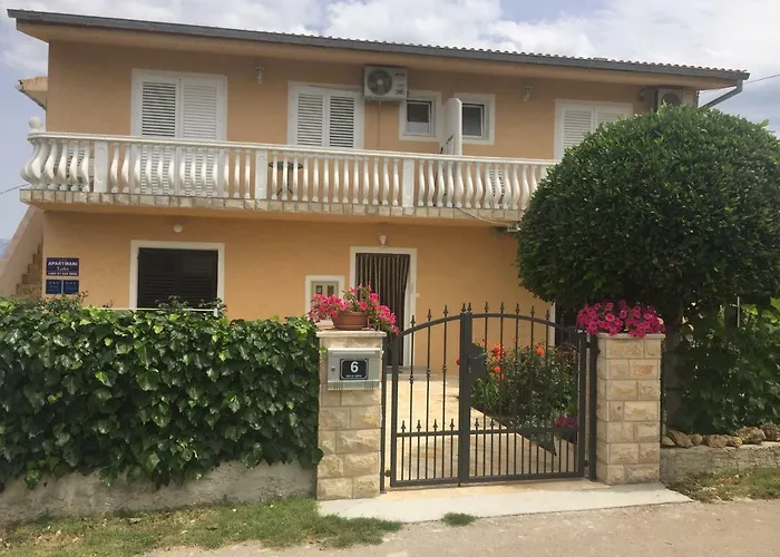 Lolo Апартаменты Привлака